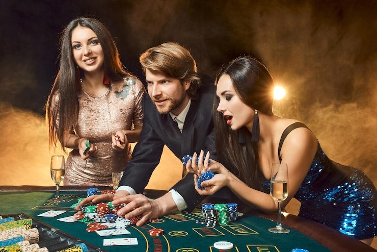 Giao diện trải nghiệm chơi High Roller trên smartphone mượt mà